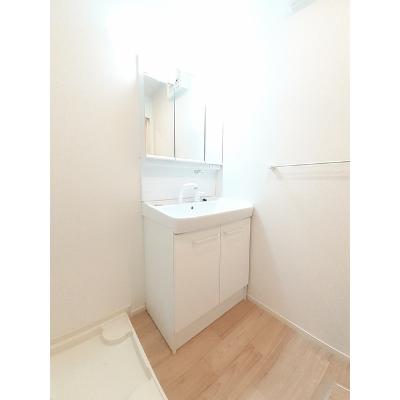 ベリテＡ 201【管理NO：1-024344101-02010】 ★家具家電は申し込み後に搬入します★ ★2026年09月中旬入居可能★の物件画像
