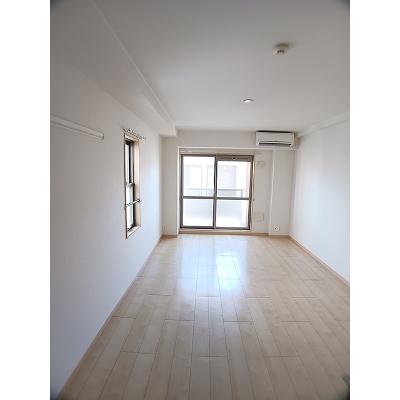 ジェントリー山本 301【管理NO：1-018084901-03010】 ★家具家電は申し込み後に搬入します★の物件画像