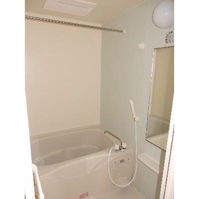 サンシャイン高津 102【管理NO：1-016403401-01020】 ★家具家電は申し込み後に搬入します★の物件画像