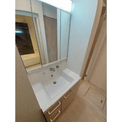 グランディール．ヒデ 201【管理NO：1-027489901-02010】 ★家具家電は申し込み後に搬入します★の物件画像