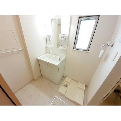ルミナス 201【管理NO：1-021160801-02010】 ★家具家電は申し込み後に搬入します★ ★2026年10月上旬入居可能★の物件画像