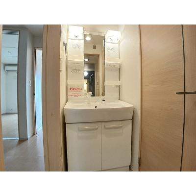 Ｄｏｌｃｅ　Ｖｉｔａ　７８ 102【管理NO：1-017619601-01020】 ★家具家電は申し込み後に搬入します★の物件画像