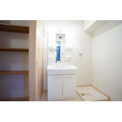 ベル・コリーヌⅡ 102【管理NO：1-015417302-01020】 ★家具家電は申し込み後に搬入します★の物件画像