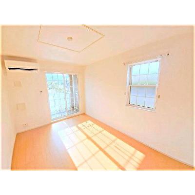 うらら１番館 101【管理NO：1-017560301-01010】 ★家具家電は申し込み後に搬入します★ ★2026年10月上旬入居可能★の物件画像
