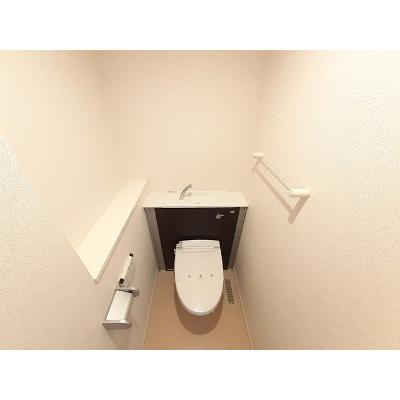 盛キャラバン 302【管理NO：1-022814901-03020】 ★家具家電は申し込み後に搬入します★の物件画像