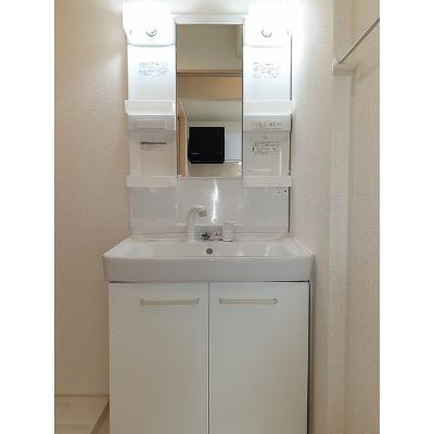 エレガント本町 101【管理NO：1-020007801-01010】 ★家具家電は申し込み後に搬入します★ ★2026年10月上旬入居可能★の物件画像
