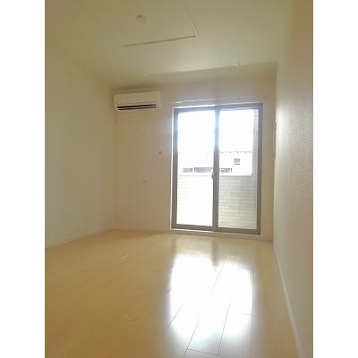 フォーク　Ｋ４ 101【管理NO：1-023433901-01010】 ★家具家電は申し込み後に搬入します★ ★2026年10月上旬入居可能★の物件画像