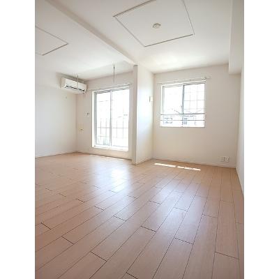 プロムナード　からたち 202【管理NO：1-022737301-02020】 ★家具家電は申し込み後に搬入します★の物件画像