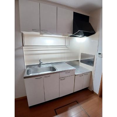 パークサイドウエスト壱番館 101【管理NO：1-014249001-01010】 ★家具家電は申し込み後に搬入します★の物件画像