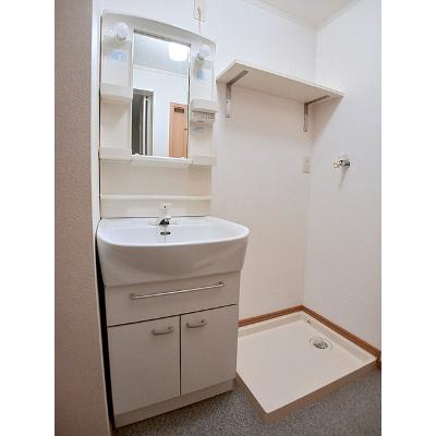 パークサイドウエスト壱番館 101【管理NO：1-014249001-01010】 ★家具家電は申し込み後に搬入します★の物件画像