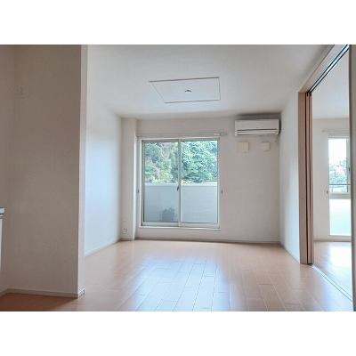 さくら 204【管理NO：1-016778102-02040】 ★家具家電は申し込み後に搬入します★ ★2026年10月上旬入居可能★の物件画像