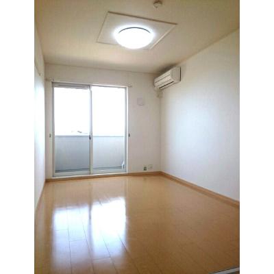 ソレイユＳ・Ⅱ 102【管理NO：1-015600102-01020】 ★家具家電は申し込み後に搬入します★ ★2026年10月上旬入居可能★の物件画像