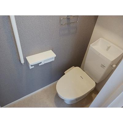 フォルシュ 101【管理NO：1-028353301-01010】 ★家具家電は申し込み後に搬入します★の物件画像