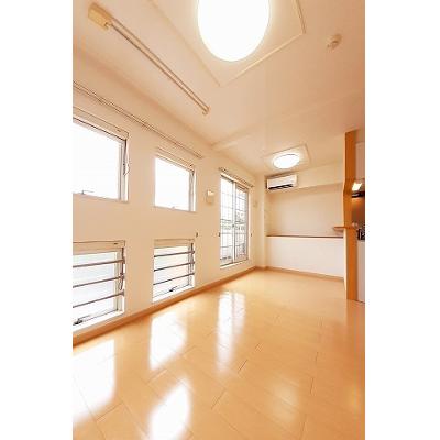 セゾン　スカイ 203【管理NO：1-015951201-02030】 ★家具家電は申し込み後に搬入します★ ★2026年10月中旬入居可能★の物件画像