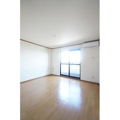 アベニュー・スクエアー 203【管理NO：1-010520401-02030】 ★家具家電は申し込み後に搬入します★ ★2026年10月中旬入居可能★の物件画像