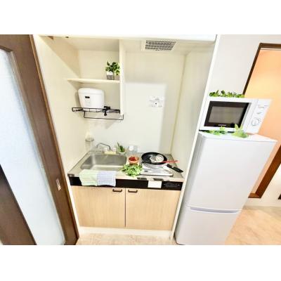 【三重県桑名市/西桑名駅/駐車場/バストイレ別・独立洗面台/洋室8.1帖】セピアコートⅡ ファミマンの物件画像