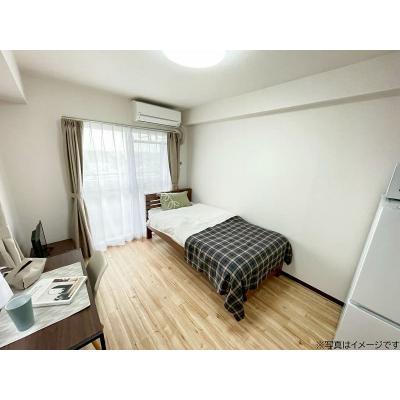 ユニオンマンスリー春日部１　703　1K・シングル☆【禁煙ルーム】人気の角部屋！バストイレ別＆温水洗浄便座完備♪デスク・チェア＆たっぷり収納2ドア冷蔵庫など生活家電のあるお部屋の物件画像