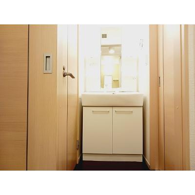キャンディッド 103【管理NO：1-017463202-01030】 ★家具家電は申し込み後に搬入します★ ★2026年10月中旬入居可能★の物件画像