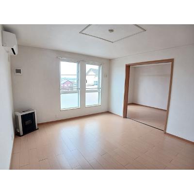 ヴィオラカーサ 201【管理NO：1-015159601-02010】 ★家具家電は申し込み後に搬入します★の物件画像