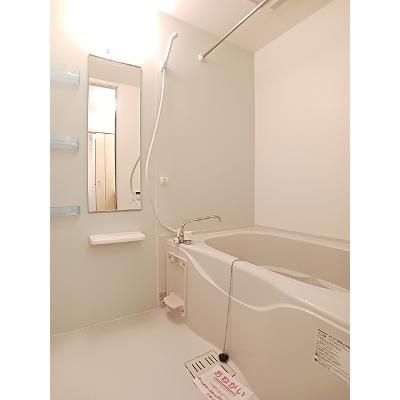エレヴァートピアＢ 203【管理NO：1-015319802-02030】 ★家具家電は申し込み後に搬入します★の物件画像