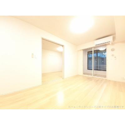 メイプルヒルズ 104【管理NO：1-028435601-01040】 ★家具家電は申し込み後に搬入します★ ★2026年10月上旬入居可能★の物件画像