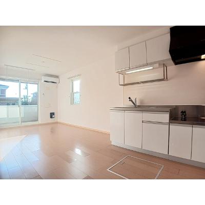 グリーンオアシスＤ 101【管理NO：1-016744504-01010】 ★家具家電は申し込み後に搬入します★の物件画像