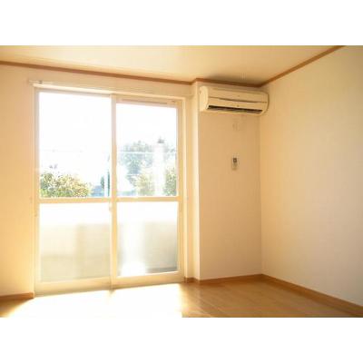 ベルソーＢ 102【管理NO：1-012998502-01020】 ★家具家電は申し込み後に搬入します★ ★2026年10月中旬入居可能★の物件画像
