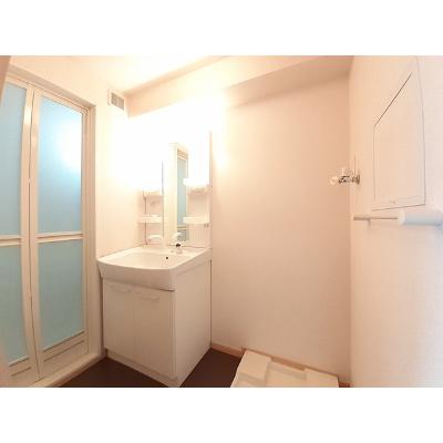 アヴニール 203【管理NO：1-016643301-02030】 ★家具家電は申し込み後に搬入します★ ★2026年11月中旬入居可能★の物件画像