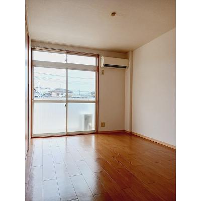 ファミール彩 205【管理NO：1-004792201-02050】 ★家具家電は申し込み後に搬入します★の物件画像