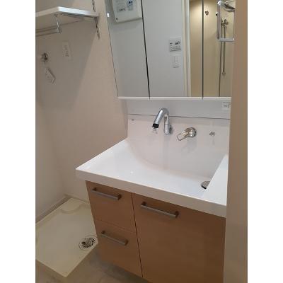 チューリップ　ツリー 103【管理NO：1-026117801-01030】 ★家具家電は申し込み後に搬入します★の物件画像