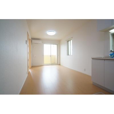 プランタンⅡ 101【管理NO：1-020161701-01010】 ★家具家電は申し込み後に搬入します★ ★2026年10月中旬入居可能★の物件画像