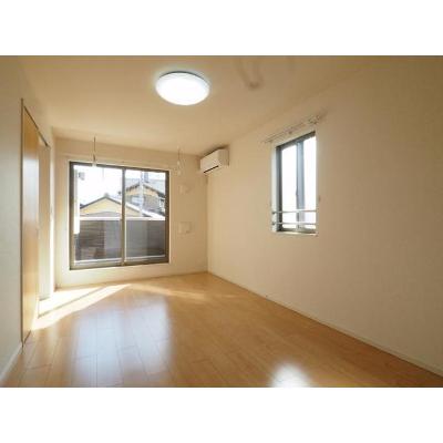 マーベラス 202【管理NO：1-024170701-02020】 ★家具家電は申し込み後に搬入します★ ★2026年10月中旬入居可能★の物件画像