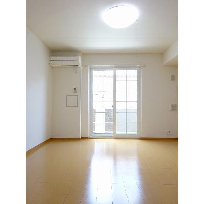 プリマクラッセ 103【管理NO：1-014757301-01030】 ★家具家電は申し込み後に搬入します★ ★2026年10月上旬入居可能★の物件画像
