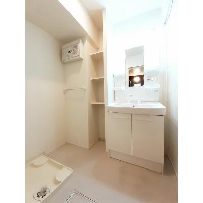 プティットフルールⅡ 203【管理NO：1-022084701-02030】 ★家具家電は申し込み後に搬入します★の物件画像