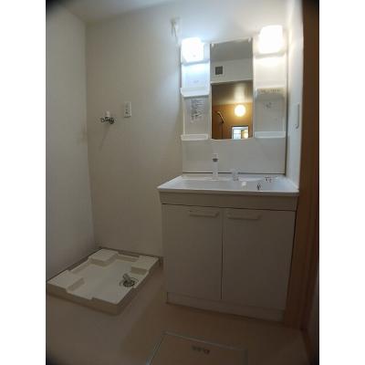 リバーサイド　Ｋｉｒａ 201【管理NO：1-020802101-02010】 ★家具家電は申し込み後に搬入します★ ★2026年10月下旬入居可能★の物件画像