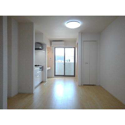 ロトパル 101【管理NO：1-024984701-01010】 ★家具家電は申し込み後に搬入します★ ★2026年10月中旬入居可能★の物件画像