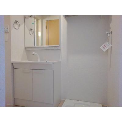 ロトパル 101【管理NO：1-024984701-01010】 ★家具家電は申し込み後に搬入します★ ★2026年10月中旬入居可能★の物件画像