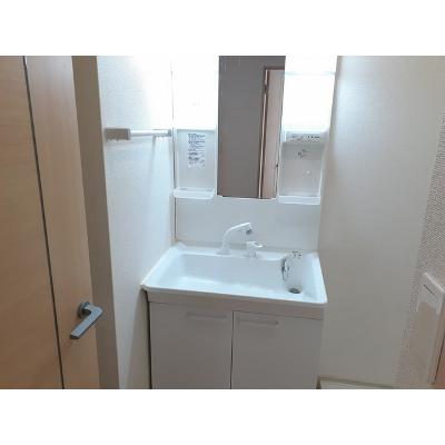 エムズステージⅢ 102【管理NO：1-020537001-01020】 ★家具家電は申し込み後に搬入します★ ★2026年10月上旬入居可能★の物件画像