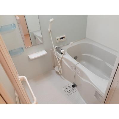 ヘリテージ 105【管理NO：1-015752501-01040】 ★家具家電は申し込み後に搬入します★ ★2026年10月中旬入居可能★の物件画像