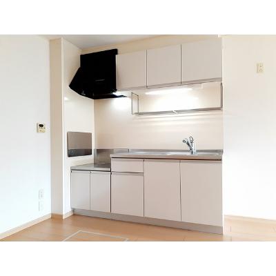 パティオ 102【管理NO：1-016209901-01020】 ★家具家電は申し込み後に搬入します★ ★2026年10月中旬入居可能★の物件画像