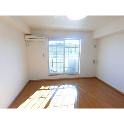 ロジュマンＥ 205【管理NO：1-014188702-02040】 ★家具家電は申し込み後に搬入します★ ★2026年10月中旬入居可能★の物件画像