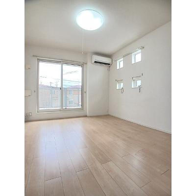 ミーティア　Ⅲ 203【管理NO：1-021132401-02030】 ★家具家電は申し込み後に搬入します★の物件画像
