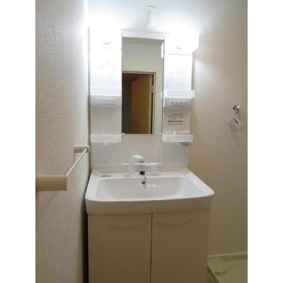 ヒビキ 203【管理NO：1-023861601-02030】 ★家具家電は申し込み後に搬入します★ ★2026年10月上旬入居可能★の物件画像