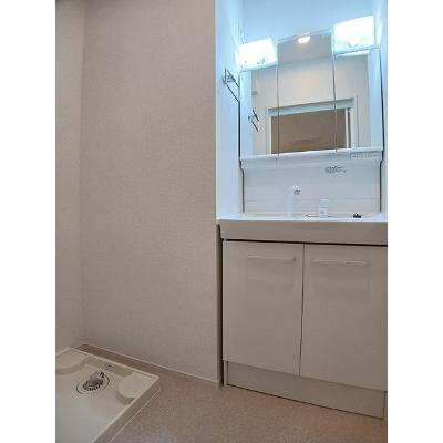 リヴェール 202【管理NO：1-028432201-02020】 ★家具家電は申し込み後に搬入します★ ★2026年10月上旬入居可能★の物件画像