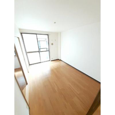 ファミールあぞのⅡ 102【管理NO：1-006757102-01020】 ★家具家電は申し込み後に搬入します★ ★2026年10月中旬入居可能★の物件画像