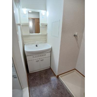 エクセレンスⅡ 201【管理NO：1-013962601-02010】 ★家具家電は申し込み後に搬入します★の物件画像
