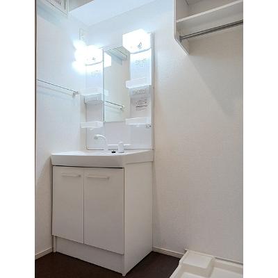 カルムＢ 103【管理NO：1-020917102-01030】 ★家具家電は申し込み後に搬入します★ ★2026年09月下旬入居可能★の物件画像