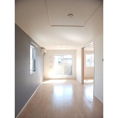 ソラーナＢ 201【管理NO：1-021890502-02010】 ★家具家電は申し込み後に搬入します★の物件画像