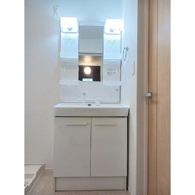 ソラーナＢ 201【管理NO：1-021890502-02010】 ★家具家電は申し込み後に搬入します★の物件画像
