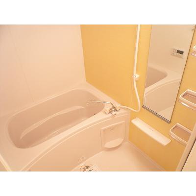 アプローズ　岩山 201【管理NO：1-017210401-02010】 ★家具家電は申し込み後に搬入します★ ★2026年10月上旬入居可能★の物件画像
